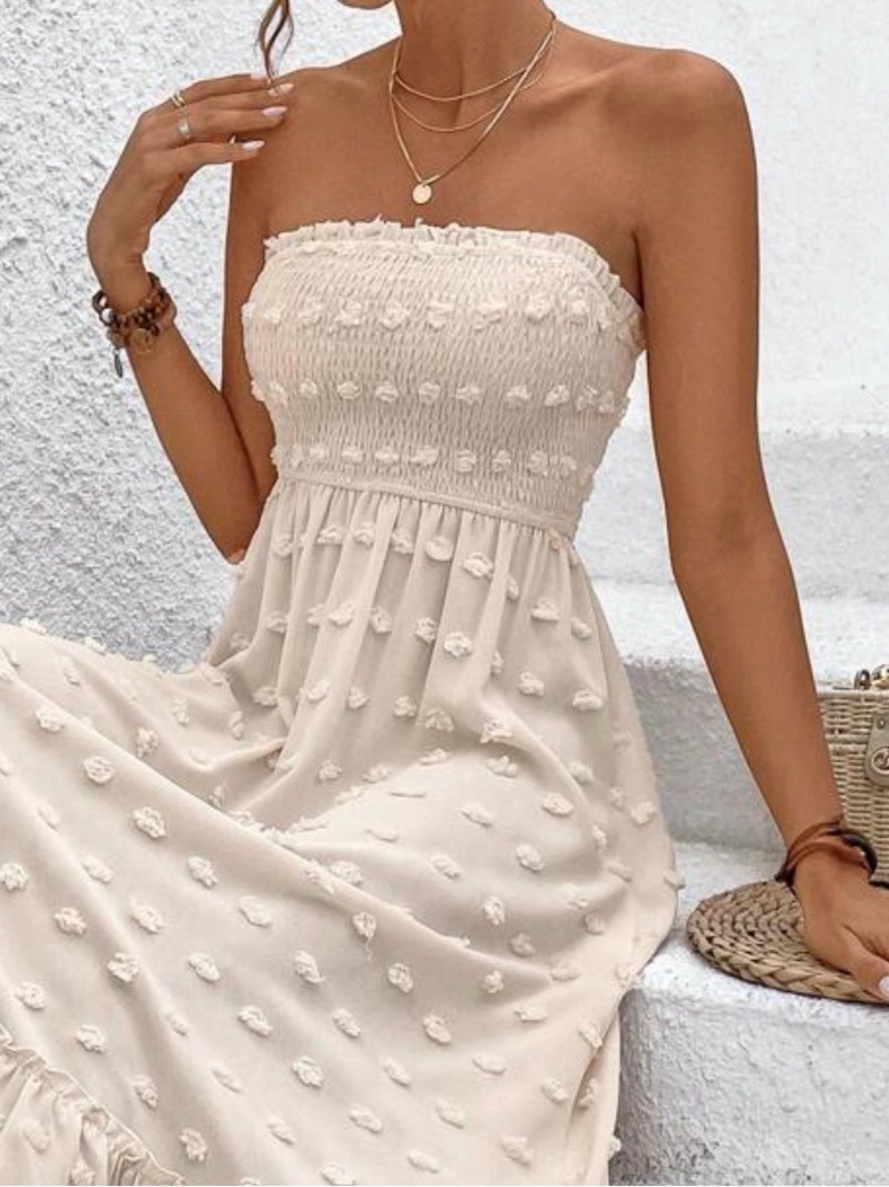 Like New Cream Maxi Dress. Size Lg - embroidered ❤️ - Picture 5 of 5